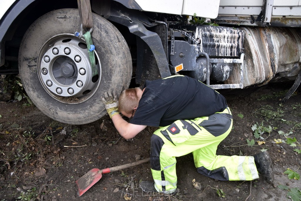 Schwerer VU A 3 Rich Oberhausen Hoehe AK Leverkusen P557.JPG - Miklos Laubert